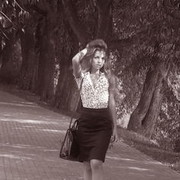  ,   Julia, 33 ,   ,   , c 