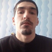  ,  , 32