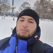  ,  Adxamjon, 37