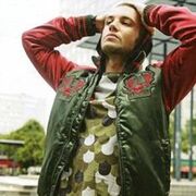 ,   ALEX LUCKY, 30 ,     , c 