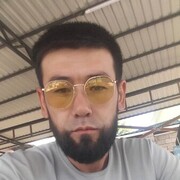  ,  Javlon, 31