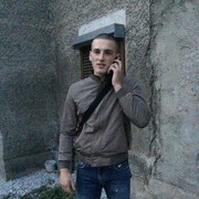  ,   Valentyn, 31 ,   