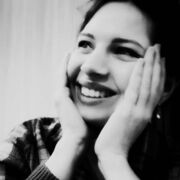  ,   Mak, 33 ,   