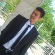  ,   Bob, 32 ,   
