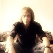  ,  Loony, 33