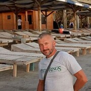  ,  Leonid, 44