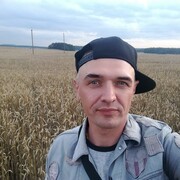  ,   Yan, 43 ,   