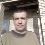  ,   Garry, 52 ,   ,   