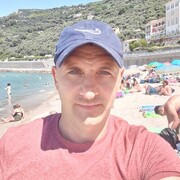  ,   Alex, 36 ,   c 