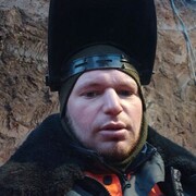  ,   Umar, 33 ,     , c , 