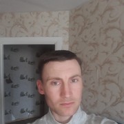  ,   Denis, 39 ,   ,   , c 