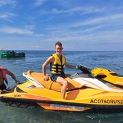 ,  Nikita, 21