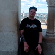  ,  Davis, 32