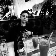  ,   Maxim, 23 ,   ,   , c , 
