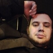  ,  Vik, 24