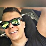  ,  Denis, 31