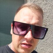  ,  Dmitriy, 29