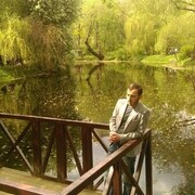  ,   Ivan, 33 ,  