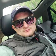  ,   Timur, 33 ,   ,   , c , 