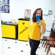  ,   Elena, 42 ,   