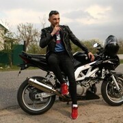  ,  Evgen, 30