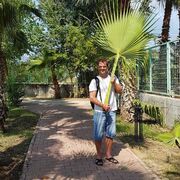  Edmundston,  James, 60