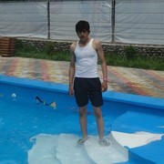  ,  Hrach, 29