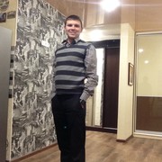  ,   Igor, 35 ,   
