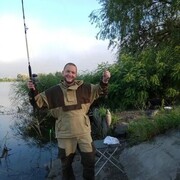  ,  Dima, 42