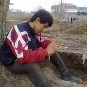  ,   Qayum, 32 ,   