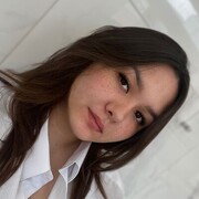  , 