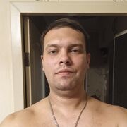  ,   Vladimir, 39 ,   ,   