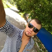  ,  Ivan, 32