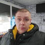  ,  Vlad, 32