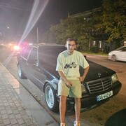  ,  , 29