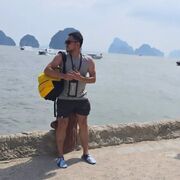  ,  Abror, 31