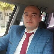  ,  Petr, 33