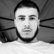  ,   Ixtiyor, 33 ,   ,   