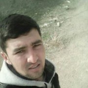  ,  Rustam, 32