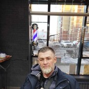  ,  Alik, 52