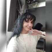  ,   Innessagekin, 49 ,   c 