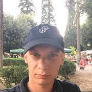  ,   Denis, 30 ,   ,   , c 