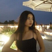  , 