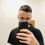  ,  Vic, 29
