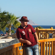  ,   LEON, 44 ,  