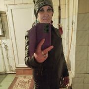  ,   Svetlana, 53 ,     