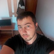  ,   Artur, 32 ,   ,   , c 