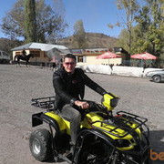  ,   Vadim, 47 ,   