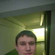 Я)