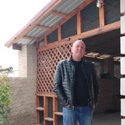  ,  Tudor, 55